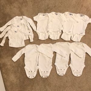 Gerber One Pieces - Lot of 11 PREEMIE onesies in 3 different styles! Gerber One Pieces - Lot of 11 PREEMIE onesies in 3 different styles!